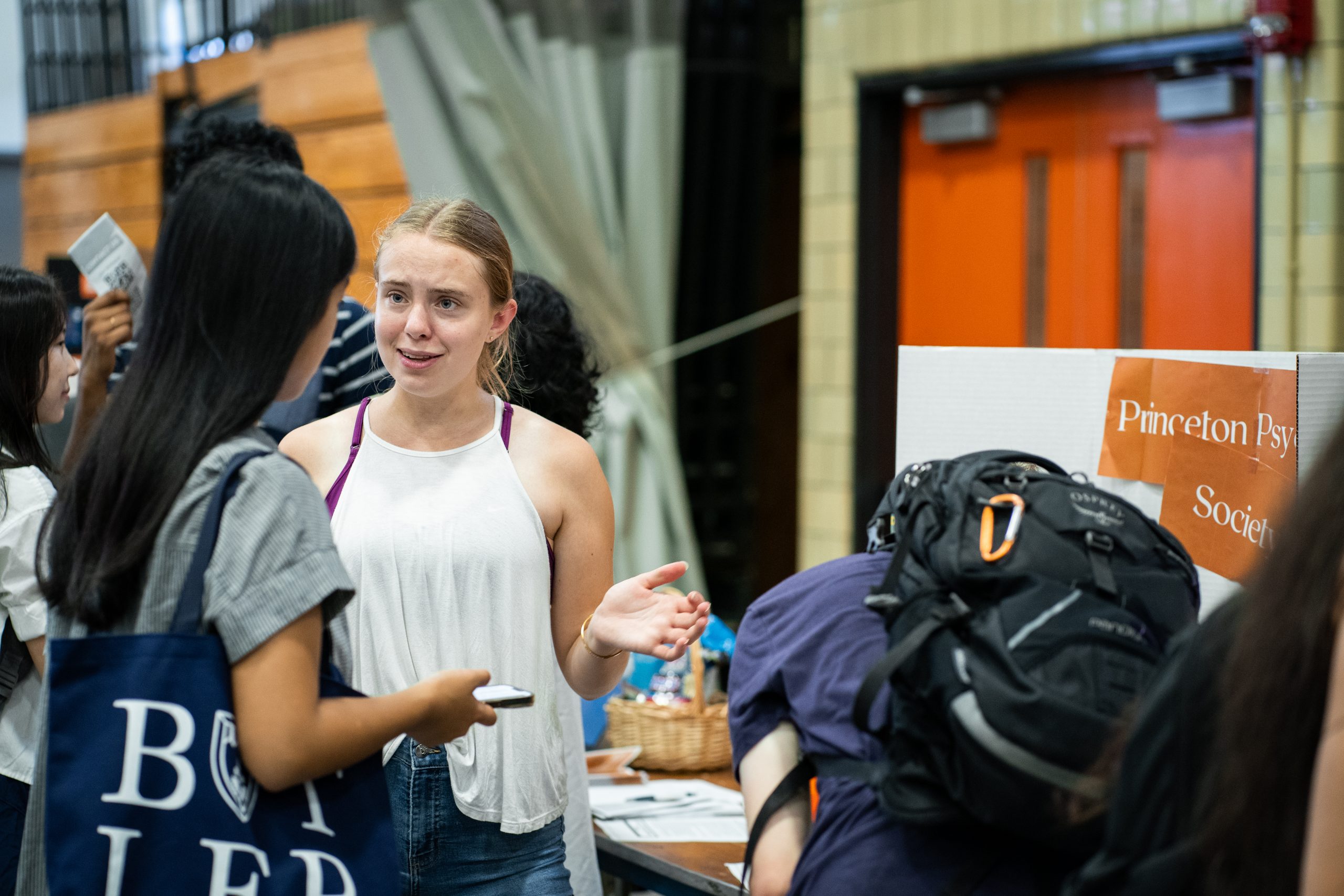 ActivitiesFair-090823_0056